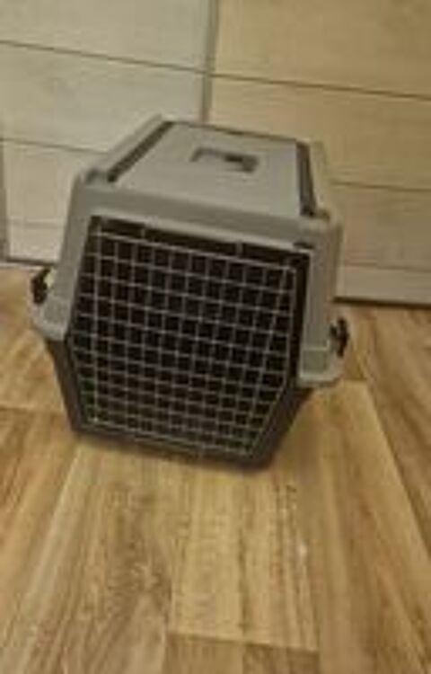   Magnifique cage pour chien 