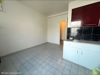  Appartement à louer 2 pièces 42 m²