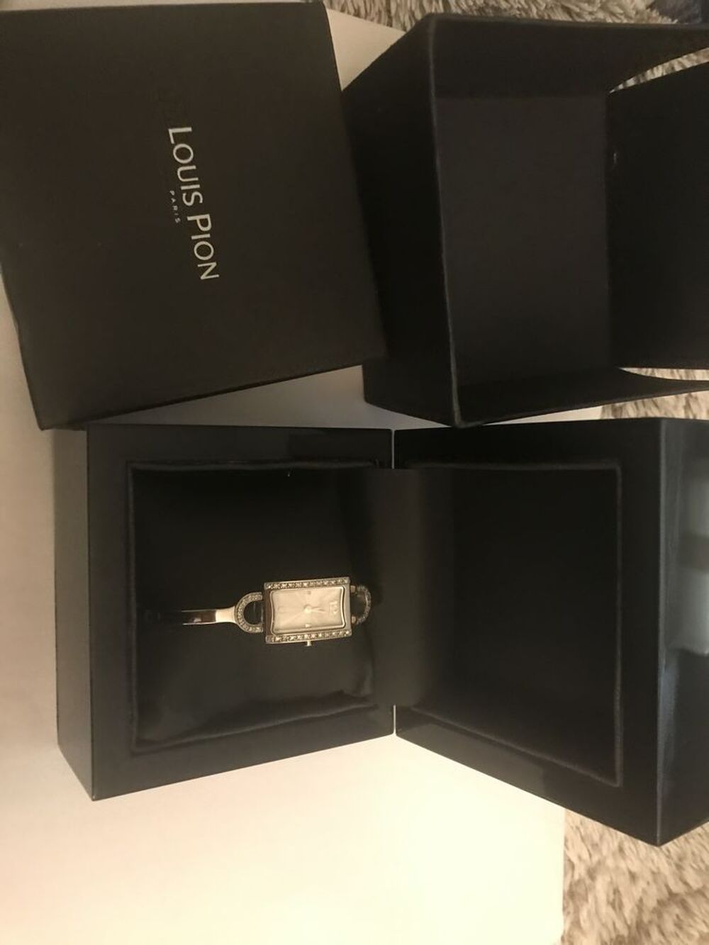montre femme Louis Pion 