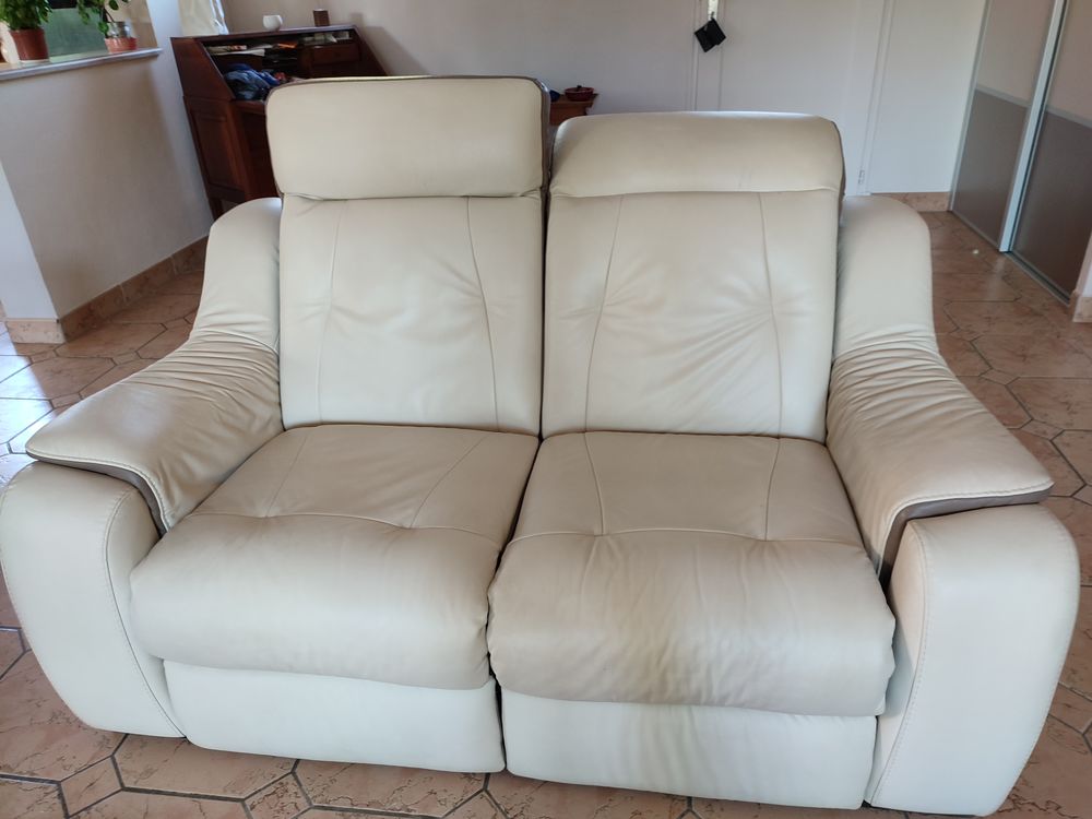 CANAPES CUIR ET FAUTEUIL Meubles