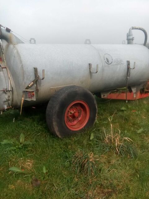 tonne a lisier 800 29180 Guengat