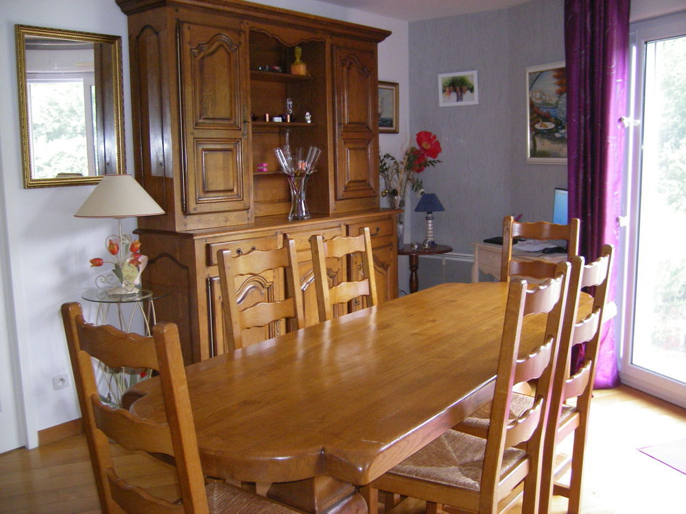 salle a manger en ch&ecirc;ne Meubles