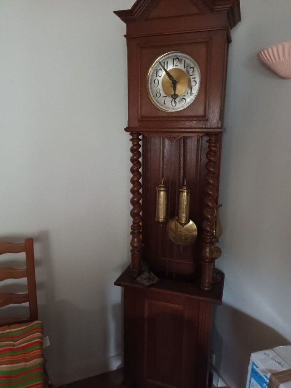 Salle &agrave; manger compl&egrave;teHENRI II -Ch&ecirc;ne - Tr&egrave;s bon &eacute;tat Meubles