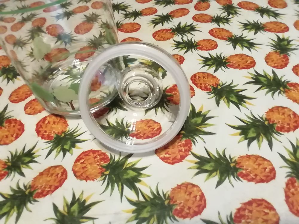 Jolie bonbonni&egrave;re vintage ann&eacute;e 1970 Cuisine
