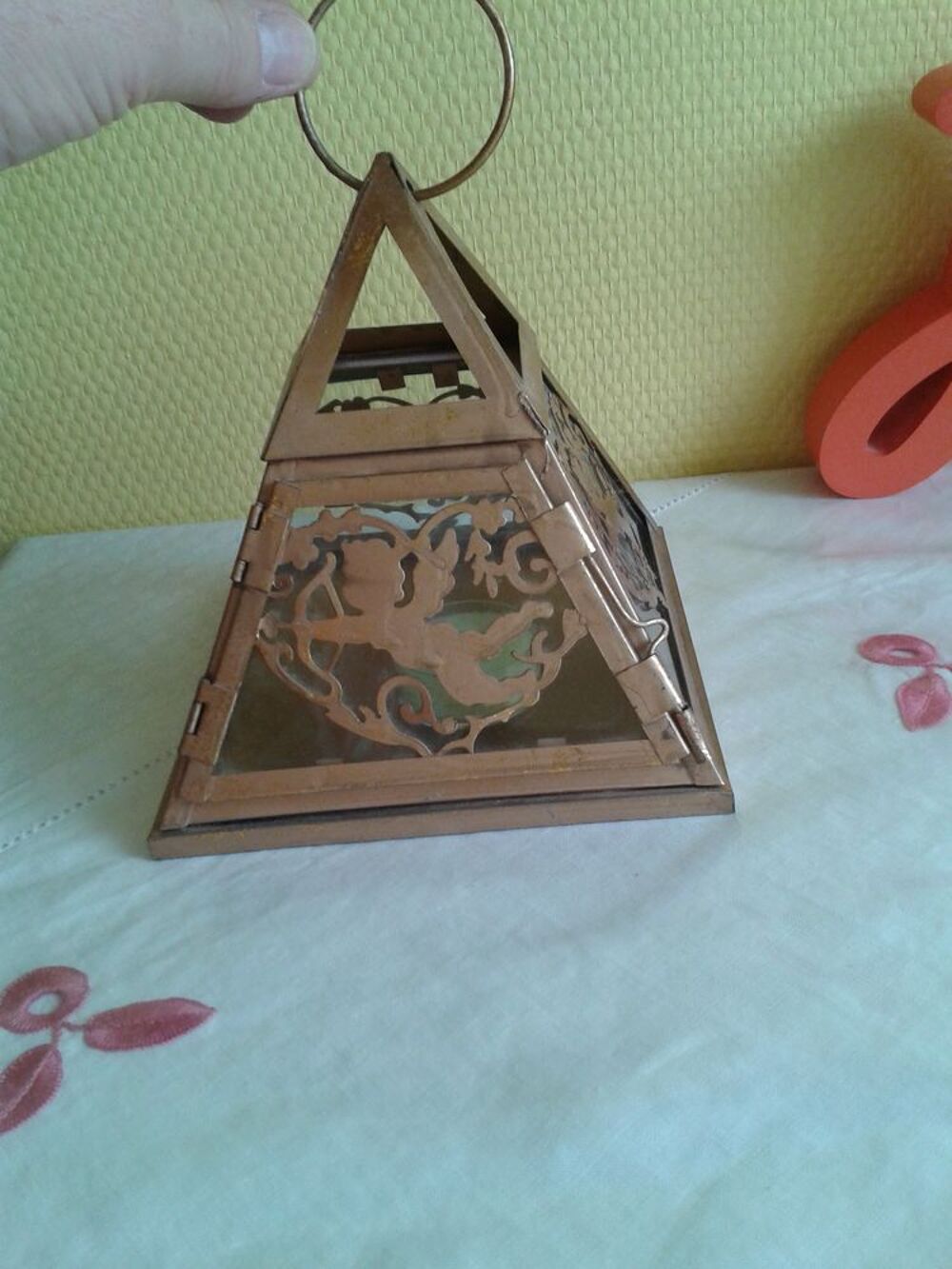 lanterne photophore neuve en m&eacute;tal dor&eacute; Décoration
