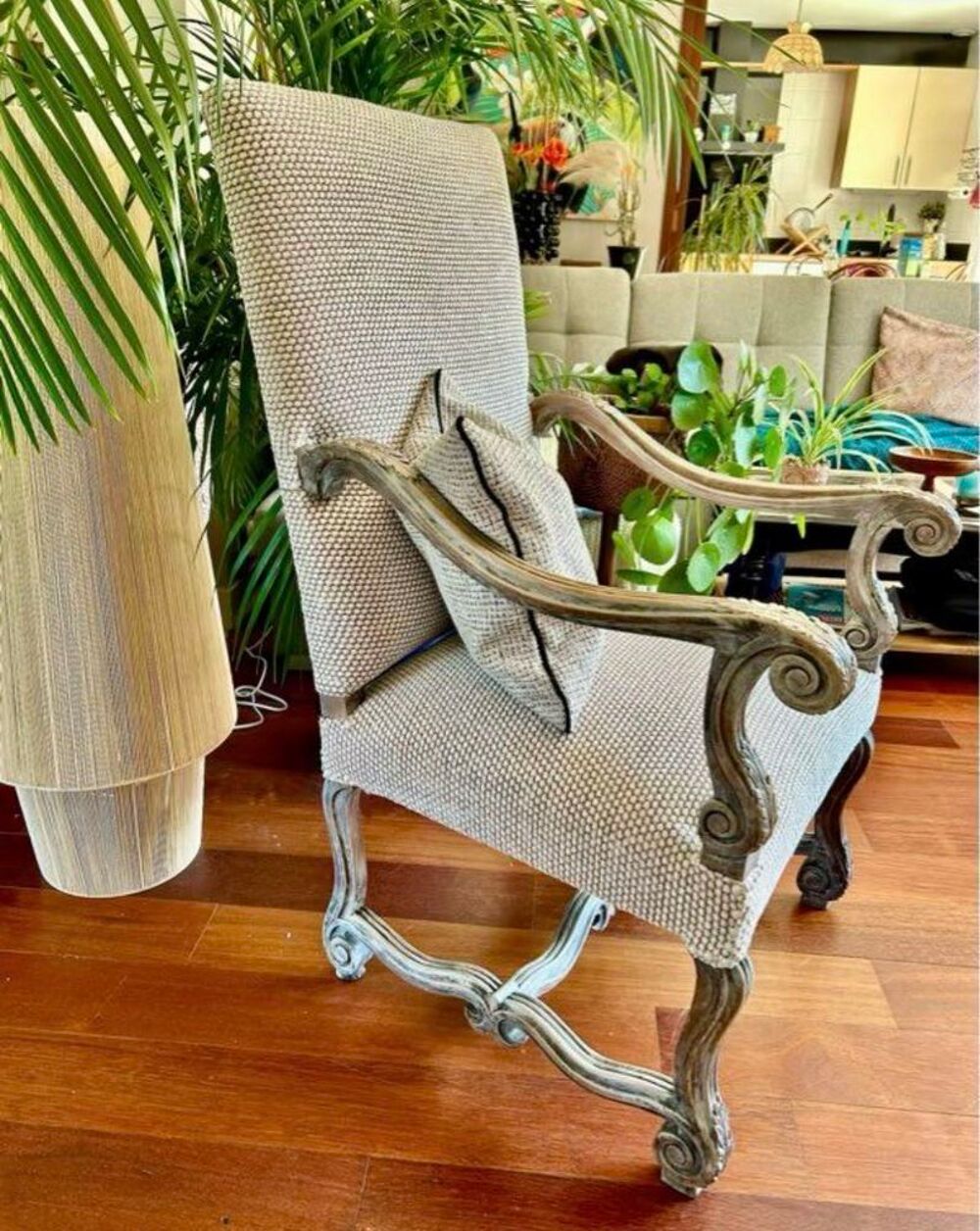 Fauteuil beige confortable Meubles
