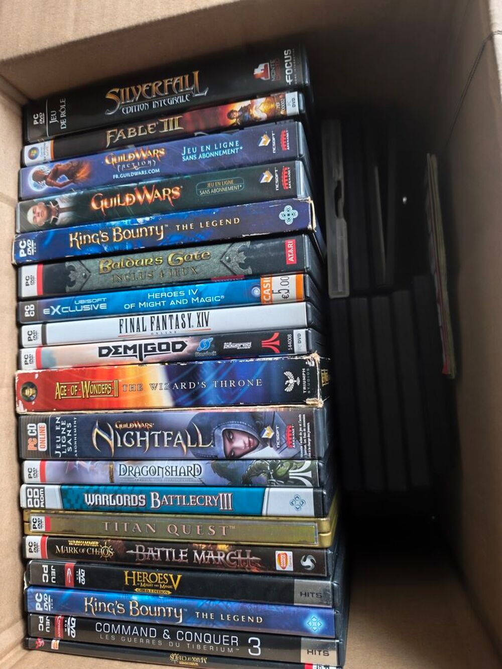 50 CD JEUX pour PC Consoles et jeux vidéos