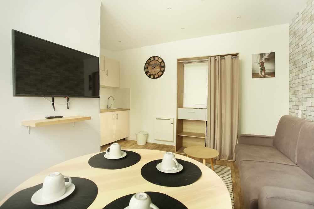 Location Appartement T1 Confortable et Lumineux en Centre-Ville Aubervilliers