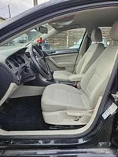 Golf 1.6 TDI 110 BlueMotion Technology FAP Confortline 2015 occasion 33560 Carbon-Blanc