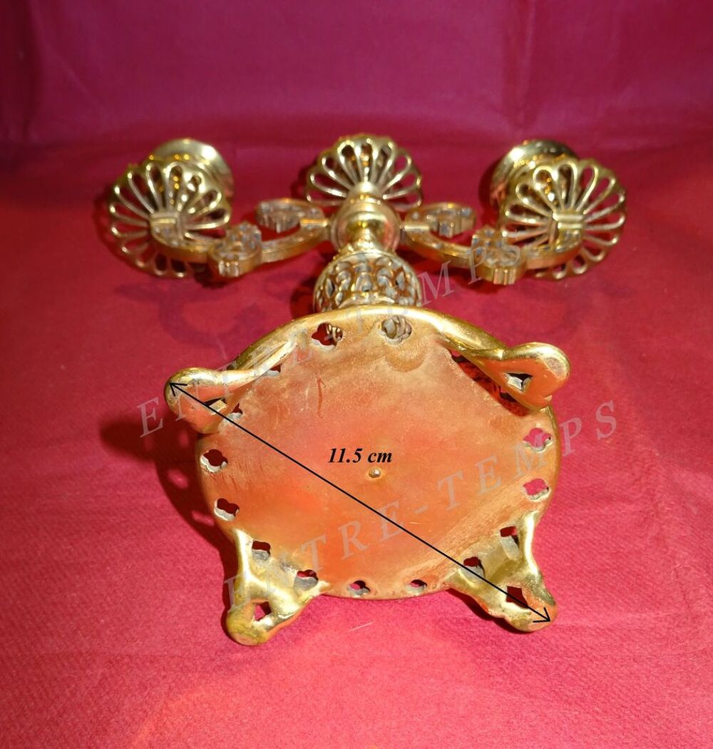 PAIRE TR&Egrave;S BEAUX CHANDELIERS CISEL&Eacute;S 3 FEUX LAITON BRONZE #2 Décoration