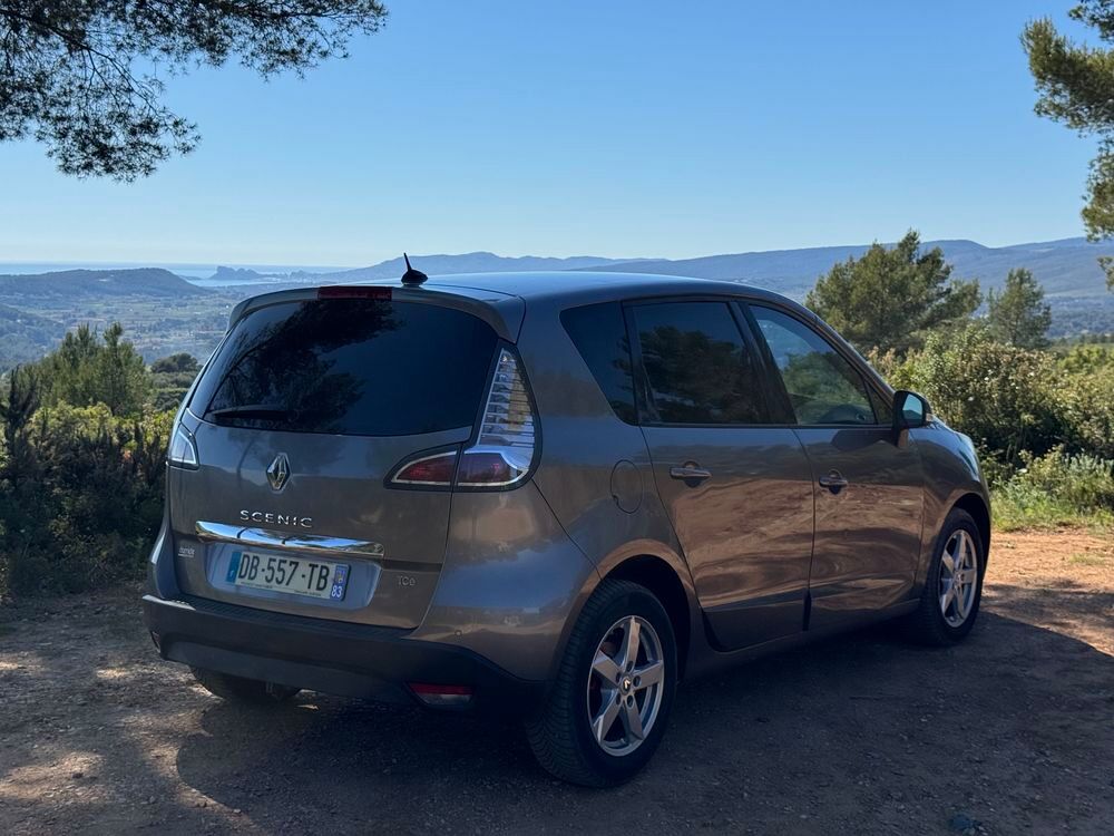 Sc&eacute;nic III Scenic TCe 115 Energy Dynamique 2013 occasion 83330 Le Beausset
