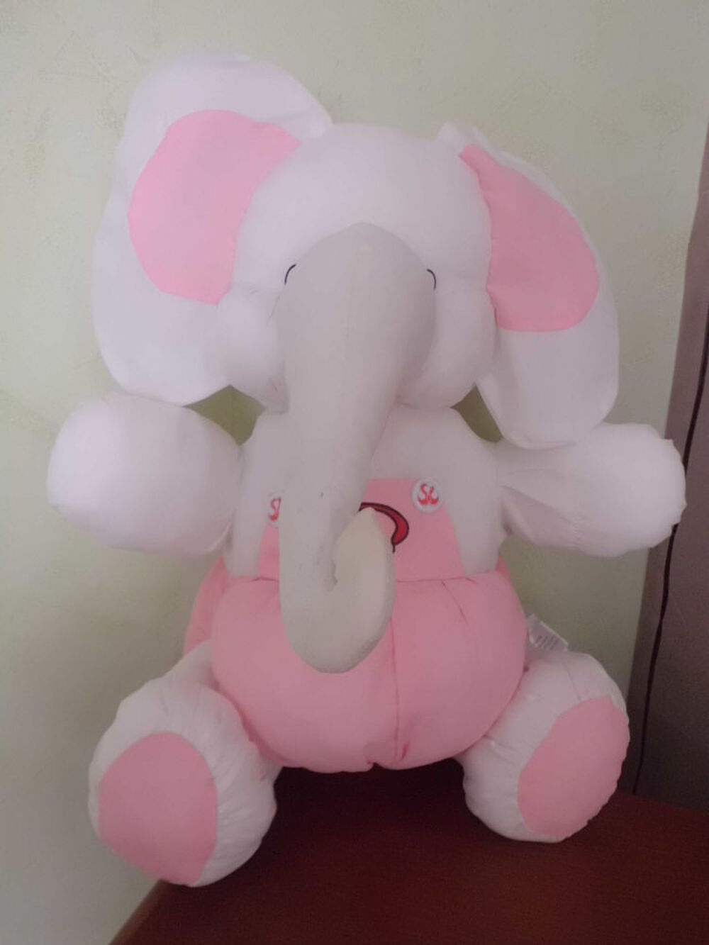 ELEPHANT PUFFALUMP TOMAS Jeux / jouets