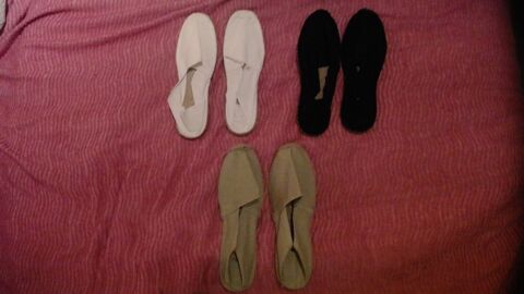 3 paires d'espadrilles taille 43 et 44 10 Dunkerque (59)