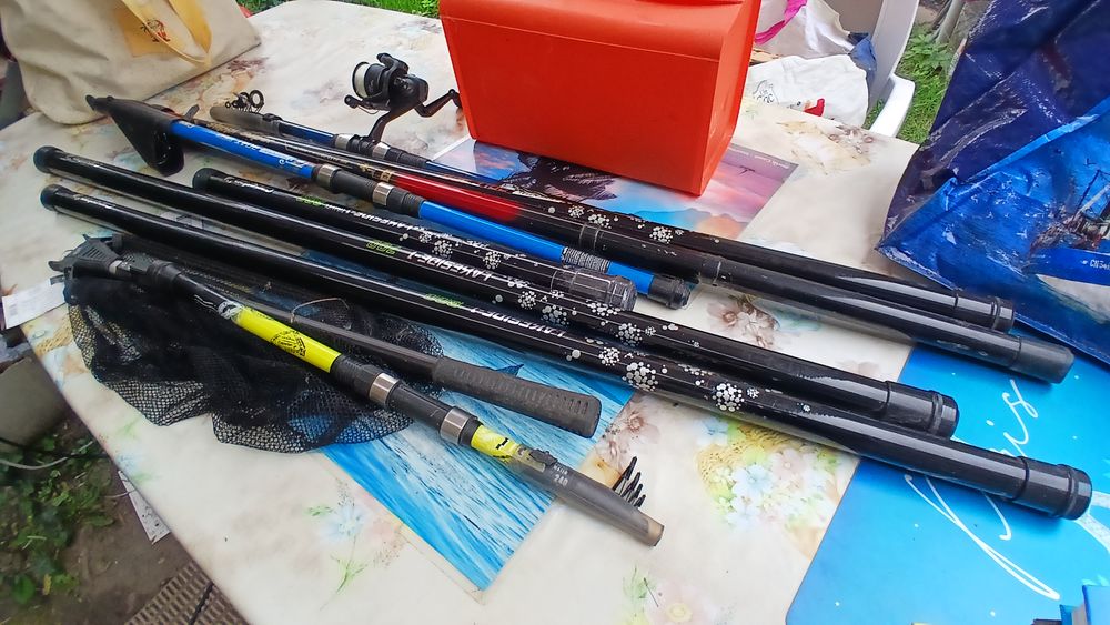 Enorme mat&eacute;riel de p&ecirc;che Sports