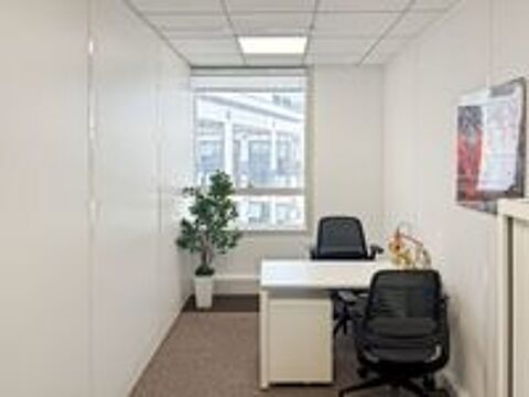   Trouvez un espace de bureau à Fontenay-Sous-Bois Val de Fontenay  pour 1 personne où tout est pris en charge  