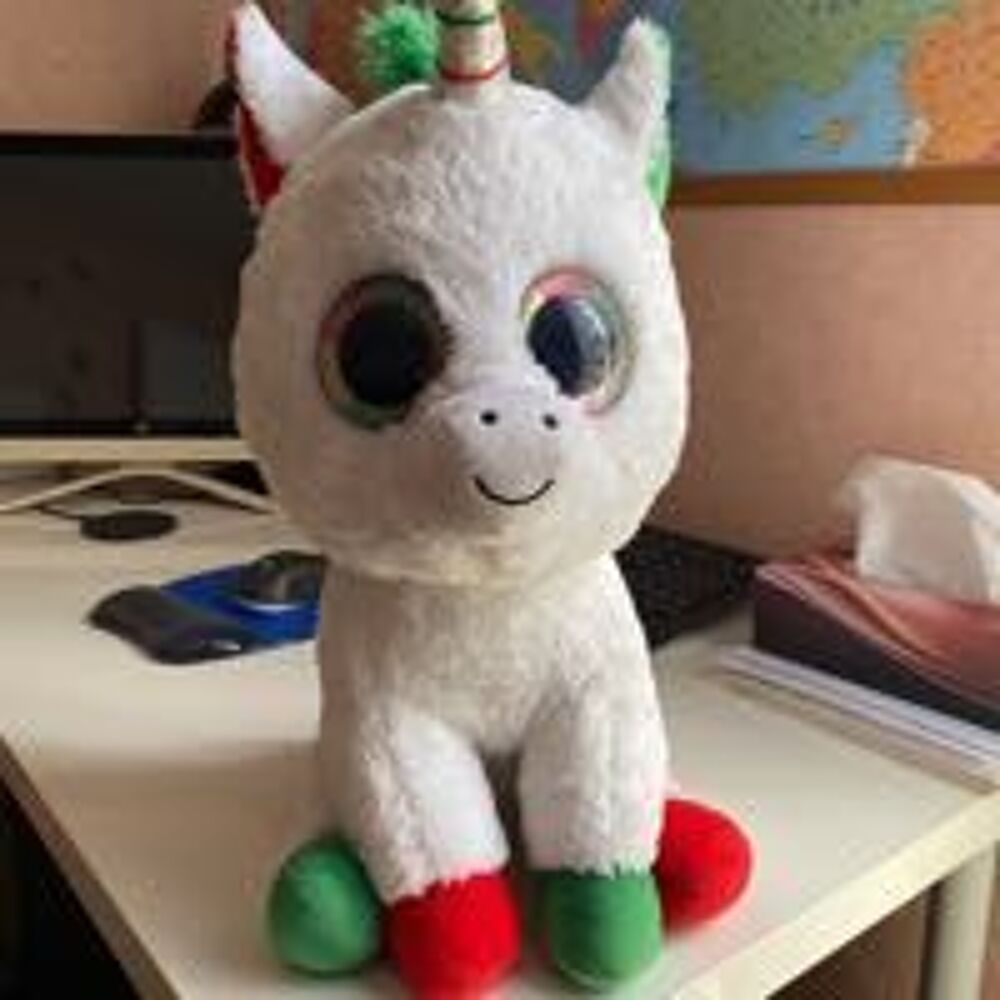 grosse peluche licorne Jeux / jouets