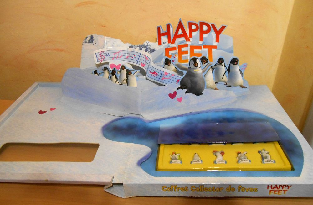 Coffret Collector de 10 F&egrave;ves Happy Feet 