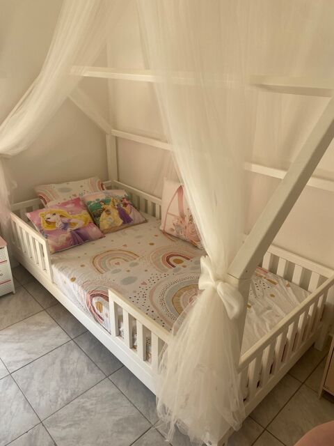 Lit enfant blanc 200 Grasse (06)