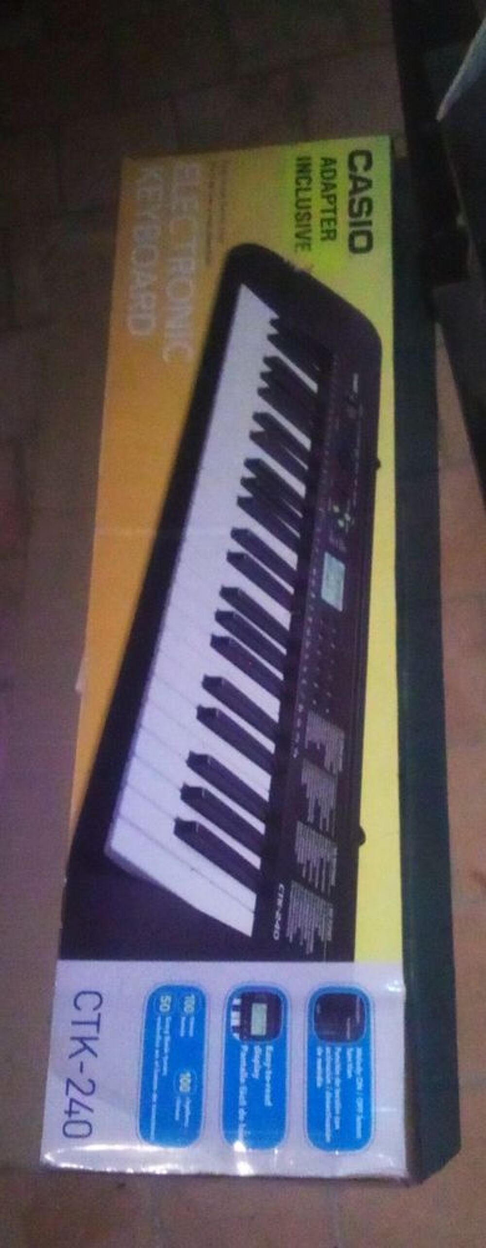 Piano &eacute;lectronique CASIO CTK-240 Instruments de musique