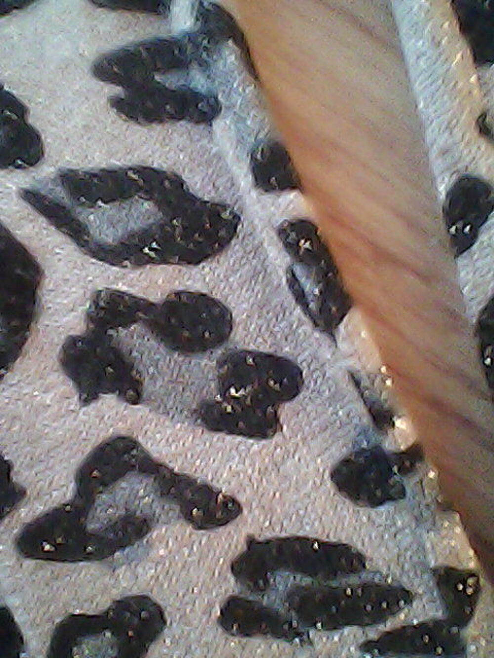 Beau gilet animal, Vêtements