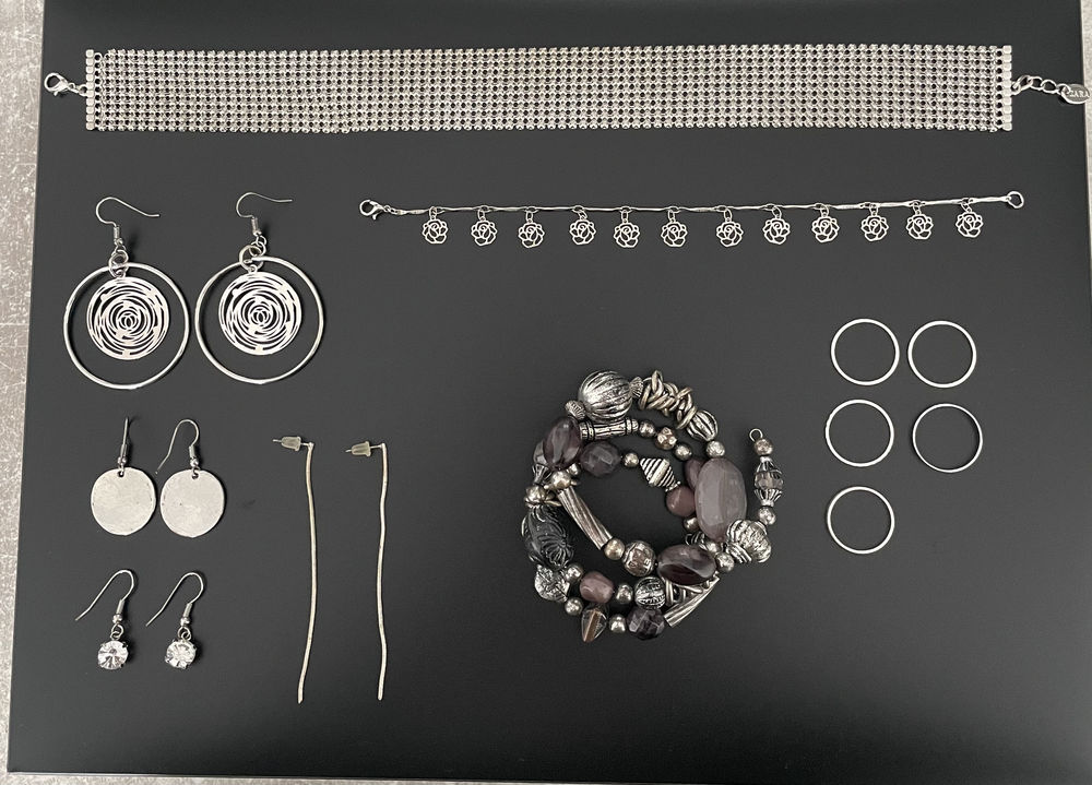 Lot de bijoux Bijoux et montres