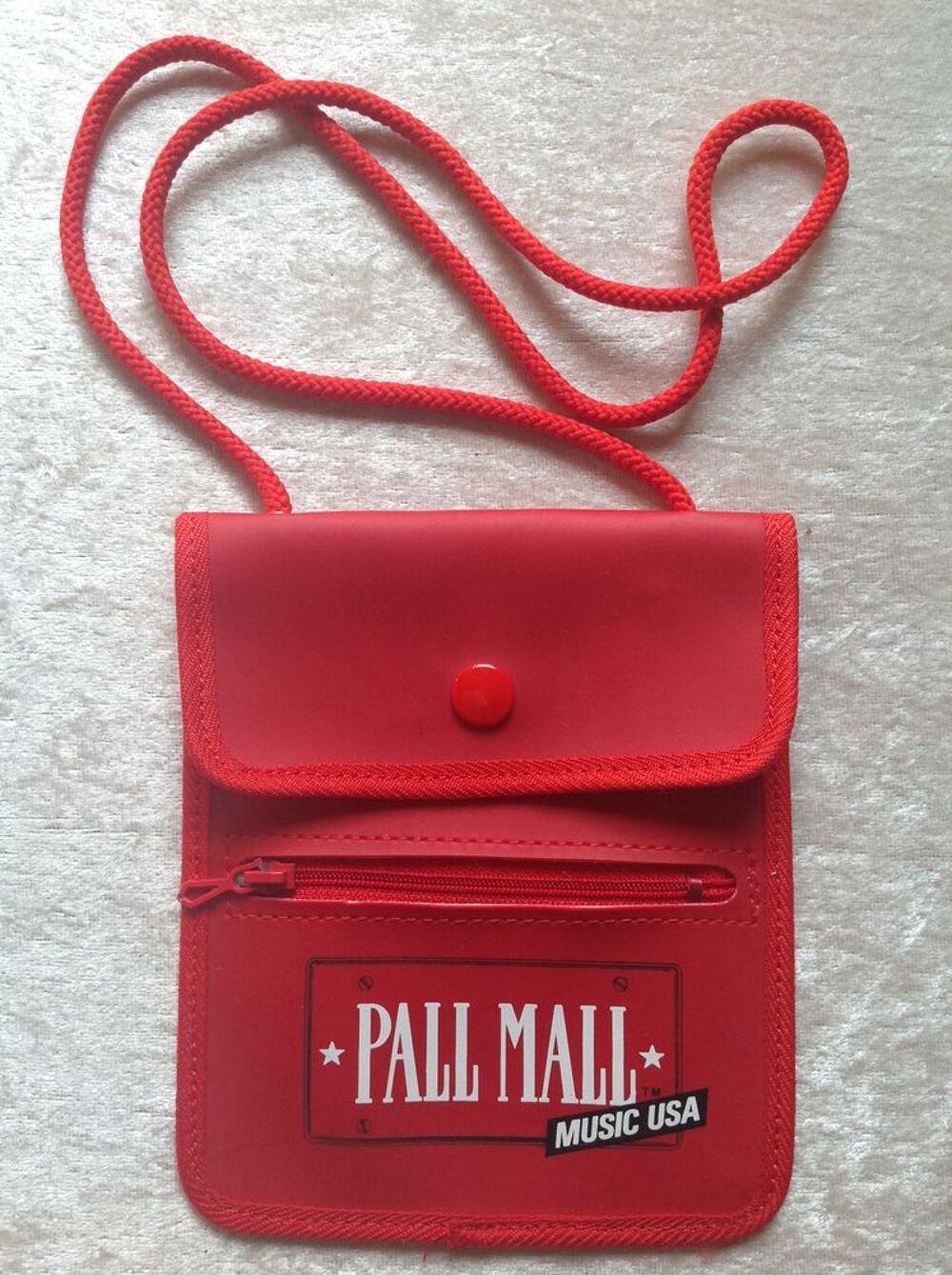 SACOCHE VINTAGE PALL MALL Envoi Possible
Maroquinerie