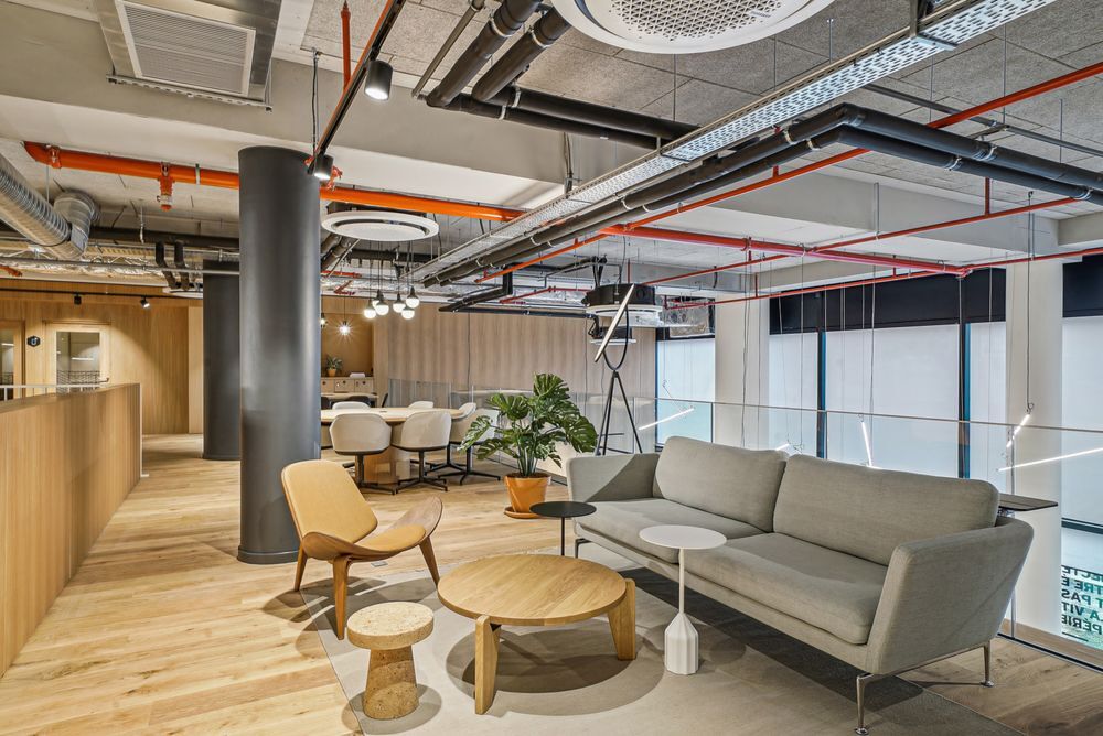   Un bureau de coworking ouvert entièrement équipé pour vous et votre équipe à Lyon, Spaces Part-Dieu Lyon 3
