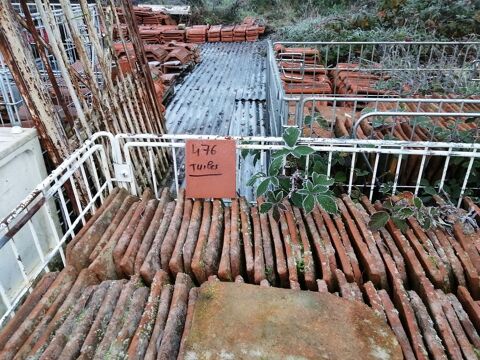 tuiles plates ventail 0 Lurcy-Lvis (03)