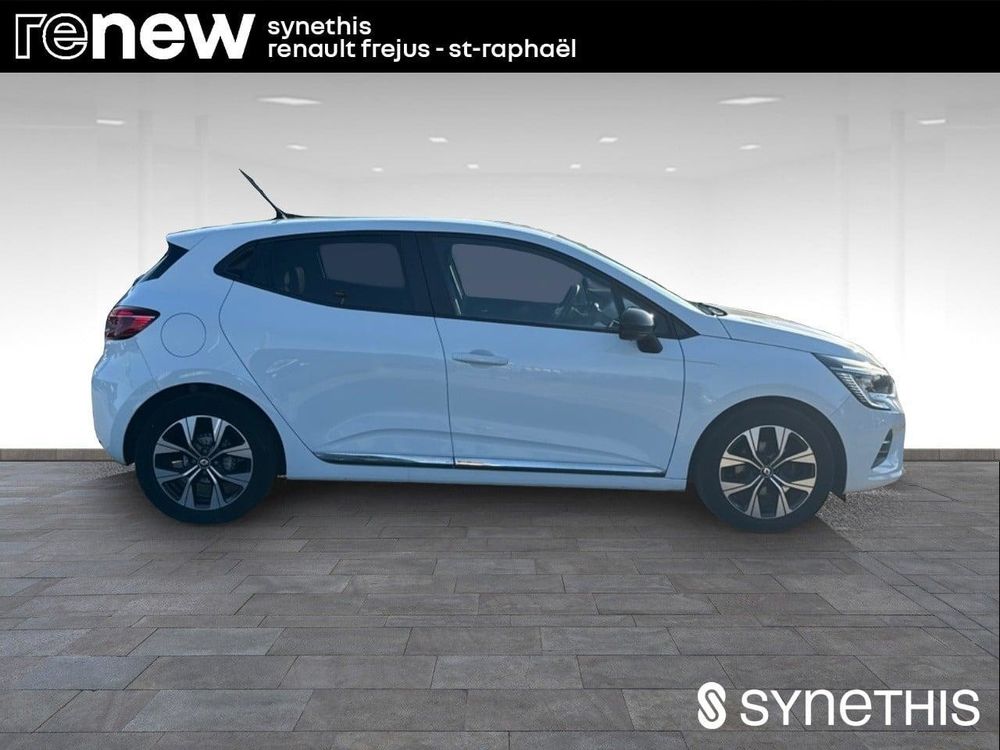 Clio V Clio TCe 90 Evolution 2023 occasion 83600 Fr&eacute;jus