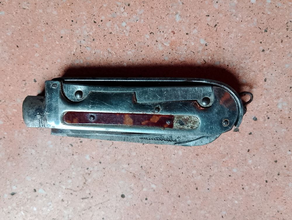 couteau gadget D.F ancien multifonction Bricolage