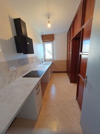  Appartement � louer 3 pi�ces 83 m�