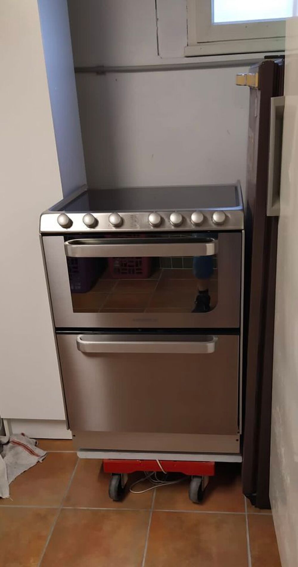Trio Rosi&egrave;res table cuisson four lave vaisselle plaque vitro Electroménager