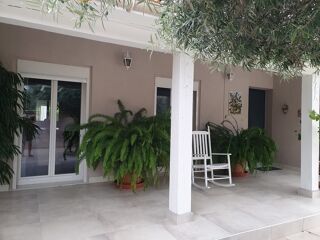  Villa � vendre 5 pi�ces 150 m�