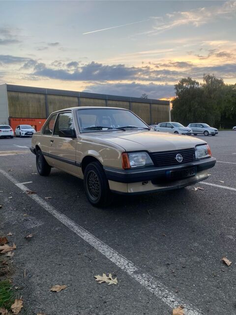 OPEL Voiture 1983 occasion Billiers 56190