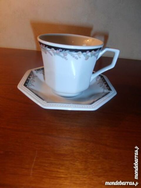 Ensemble � caf� octogonal (31) 12 Tours (37)