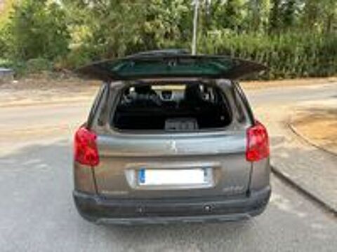 207 SW 1.6 VTi 16V 120ch Premium Outdoor 2007 occasion 77450 Montry