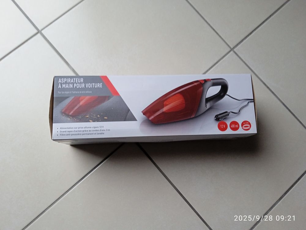 aspirateur voiture en 12 volts Bricolage