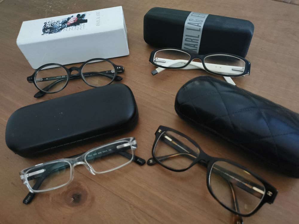 Lot de 4 paires de lunettes Bijoux et montres