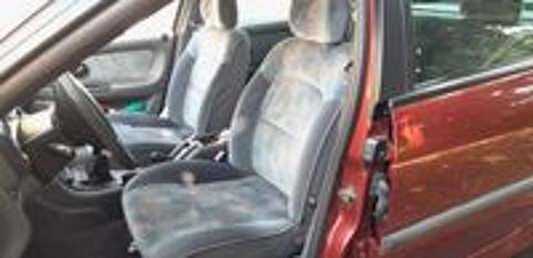 Laguna 1.9 DTI RTE 1998 occasion 64680 Buziet