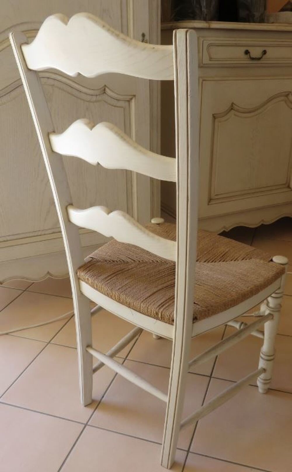 Salle &agrave; manger proven&ccedil;ale en ch&ecirc;ne massif Meubles
