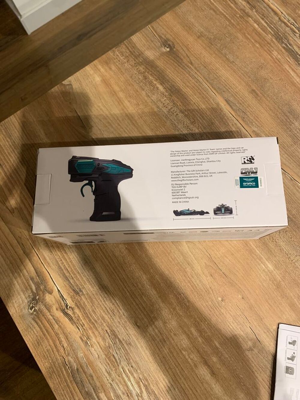 Jouet Voiture t&eacute;l&eacute;command&eacute; F1 " Aston Martin Jeux / jouets