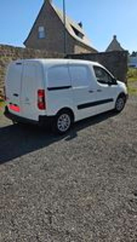 Berlingo buisness 2017 occasion 50220 Pontaubault