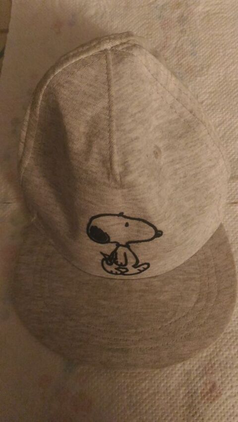 Casquette Gris clair/Snoopy de chez H&M 3 Savigny-sur-Orge (91)