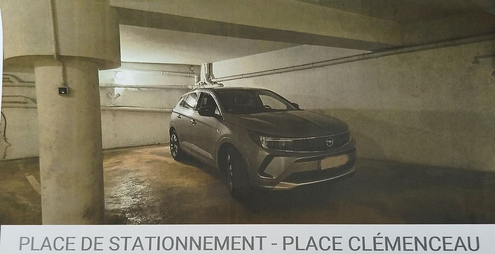 Location Parking/Garage Place de parking intérieur sm, sécurisé Hyères Clemenceau Hyères