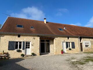  Maison  vendre 8 pices 230 m