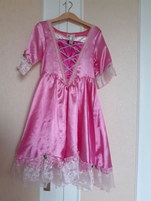 Robe rose de Fte/dguisement  fille 8 ans 3 Courbevoie (92)