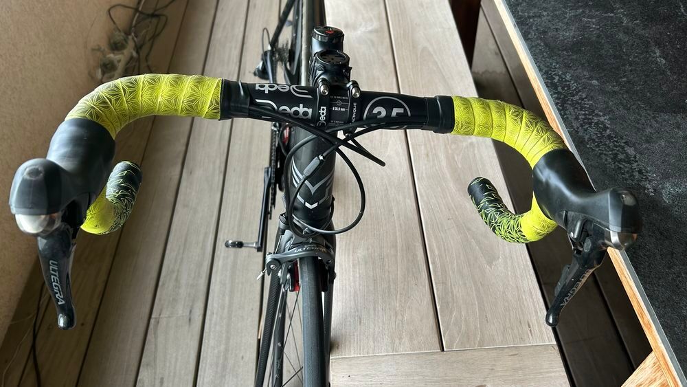 V&eacute;lo carbone FELT tr&egrave;s bon &eacute;tat Vélos