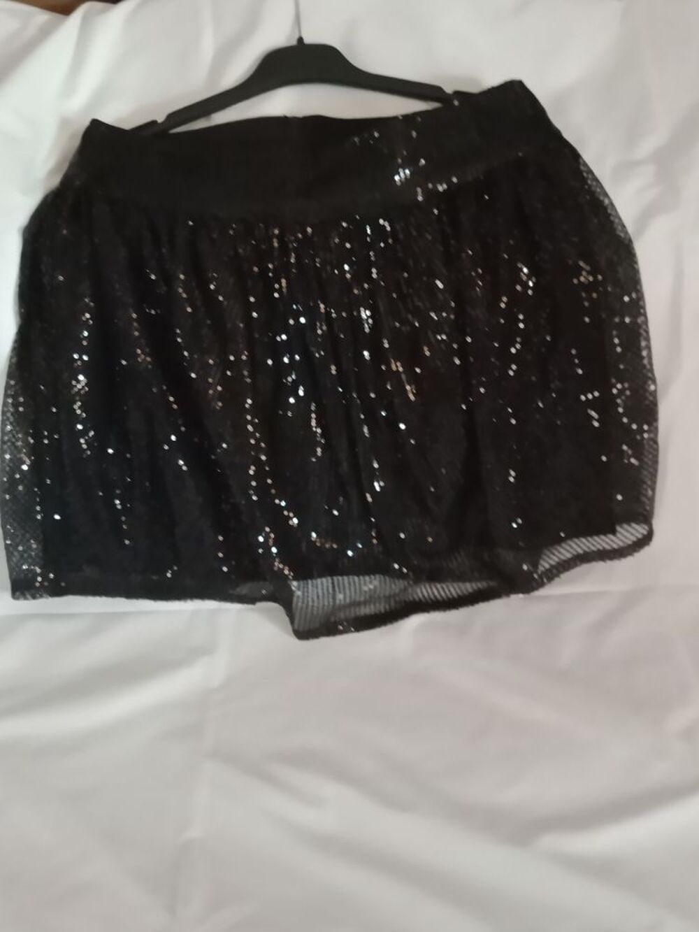 JUPE PAILLETTE Vêtements