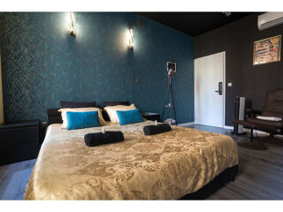  Immeuble � vendre 10 pi�ces 318 m�