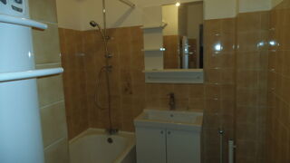  Appartement à louer 2 pièces 38 m²